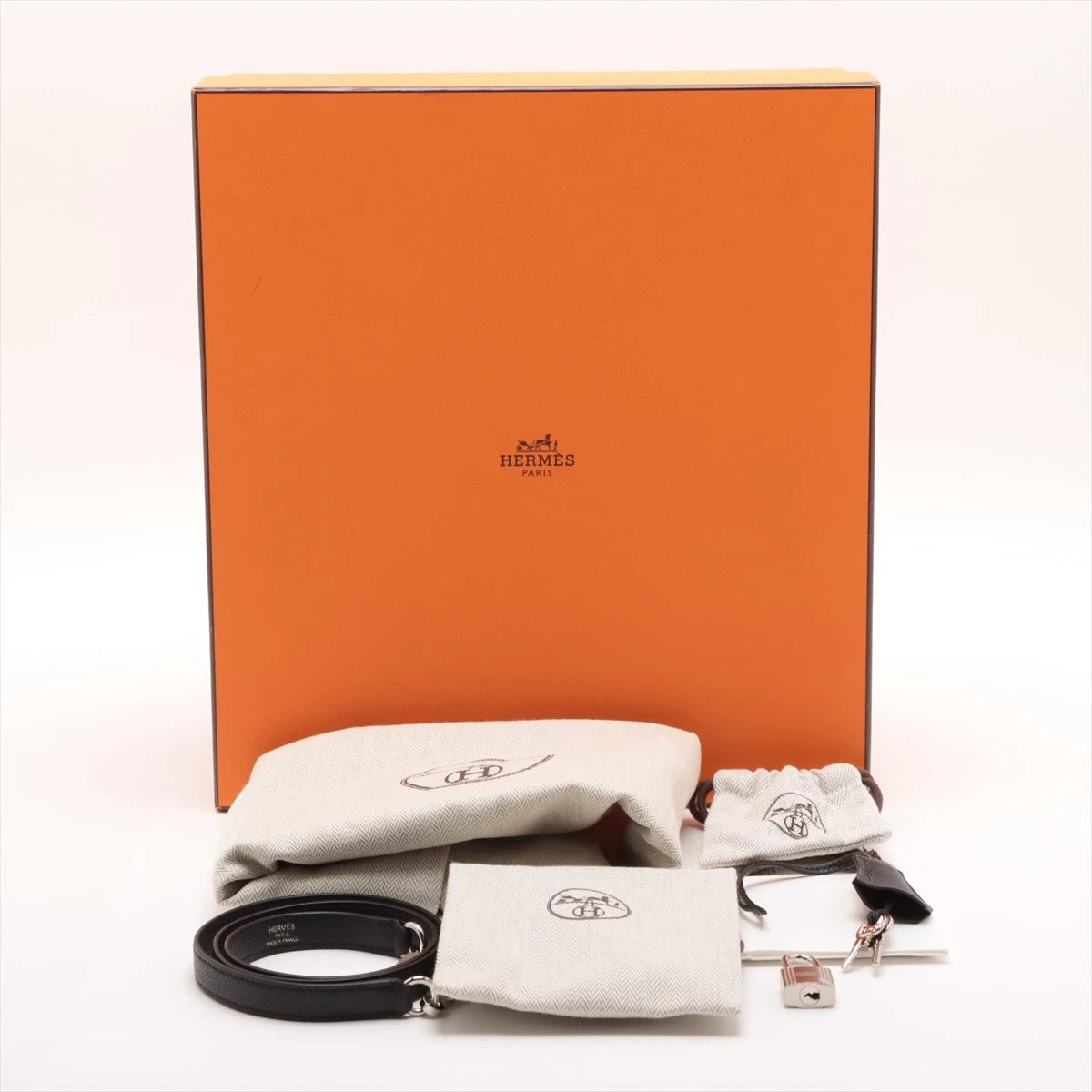 Hermès Kelly 28 Serie Veau Epsom Black Silver Hardware