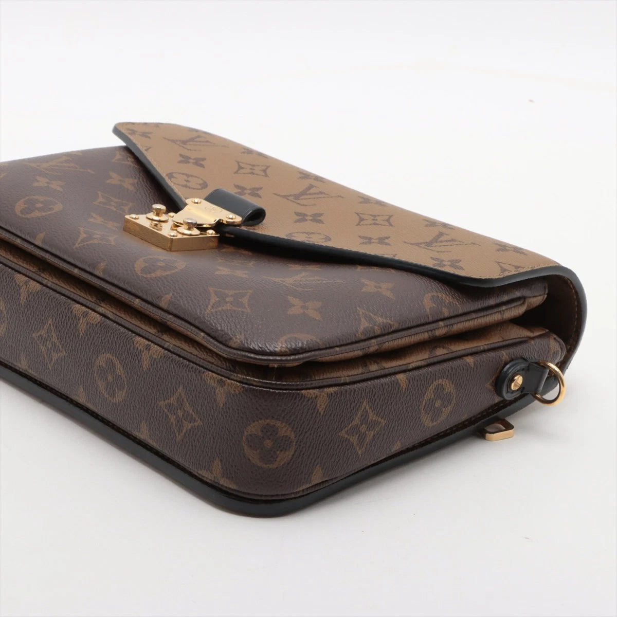 Louis Vuitton Monogram Pochette Metis Shoulder Bag