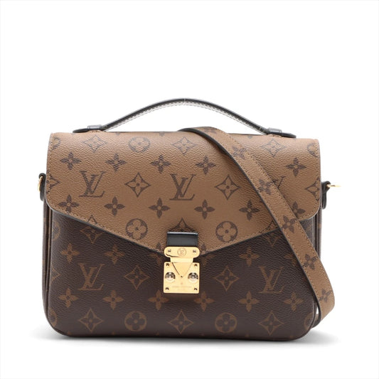 Louis Vuitton Monogram Pochette Metis Shoulder Bag